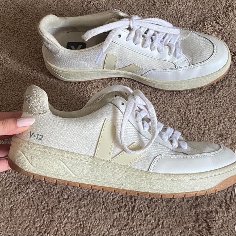 White Veja V-12 sneakers